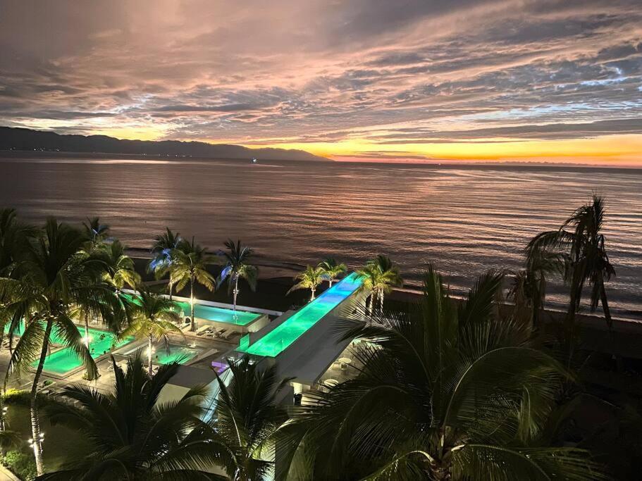 Harbor 7010 By Moikkarentals Beachfront 600Mb Wifi Puerto Vallarta Esterno foto